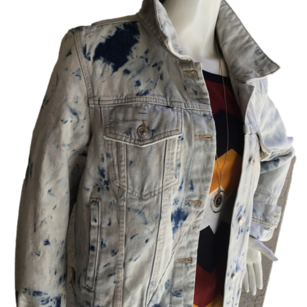 Nwt FREE PEOPLE‎ JONES TIEDYE BLUE DENIM JACKET - Picture 1 of 11